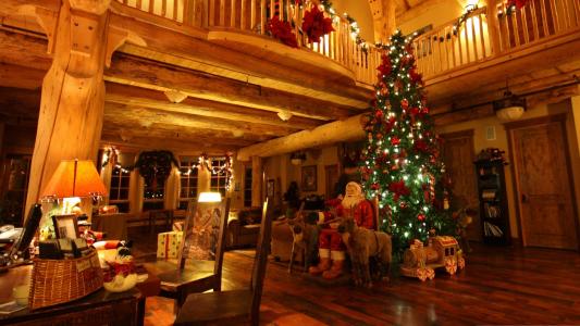 祖父霜，房子，圣诞树，新的一年