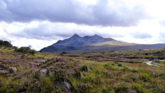 苏格兰斯凯岛，大自然，山