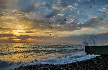 早晨，海，光线，冲浪，天空，云，通过Valeriy Naumov