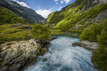挪威，山区河流，美丽