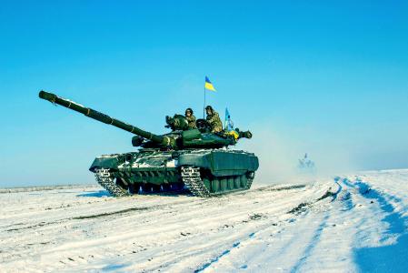 OBT坦克T-64B1M盔甲保护士兵乌克兰战士爱国者T64