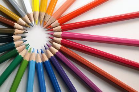 铅笔，颜色，彩虹，油漆，白色背景