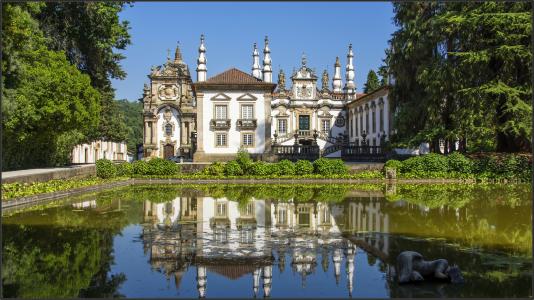 反射，建筑，葡萄牙，树，灌木，大厦，葡萄牙，维拉真实，维拉真实，水，绿色，房子，池塘