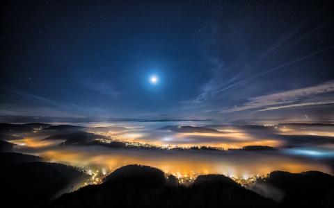 uetliberg，在瑞士苏黎世附近的高原，夜