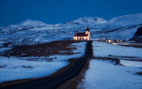 冰岛，Snaefellsnesog Hnappadalssysla，Grundarfjoerdur，孤独教堂