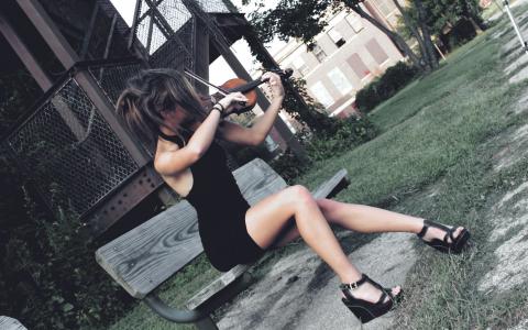 女孩，音乐，小提琴