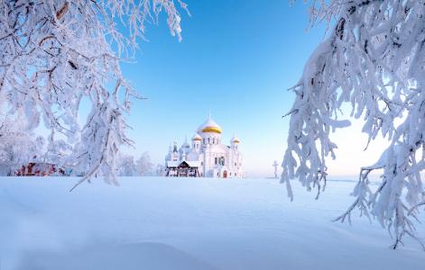 Belogorsky修道院，冬天，乌拉尔