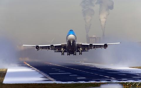 波音747，飞机，云，天空，机场，飞