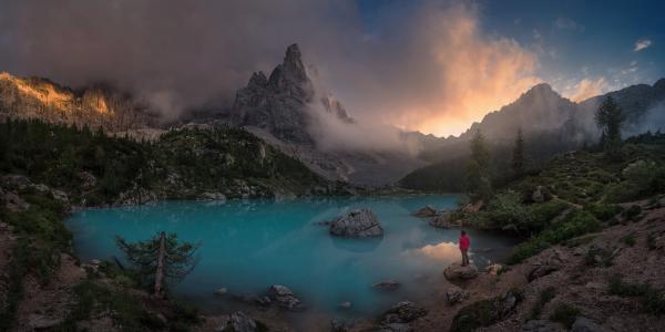 卡洛斯F Turienzo，自然，景观，山，白云岩，湖泊，树木，雾