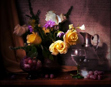 静物，玫瑰，牡丹，葡萄，花瓶，水罐，眼镜，鲜花，照片