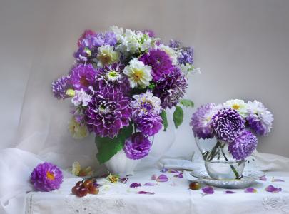 瓦伦蒂娜Kolova，水罐，花，板，浆果，葡萄，花瓣，布，窗帘，餐巾
