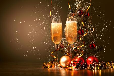 圣诞球，眼镜，钟声，香槟，新年