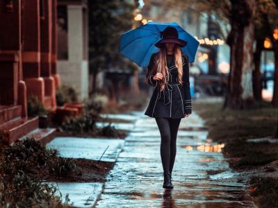 棕色，女孩，路径，城市，雨伞，雨