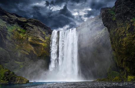 冰岛，瀑布，岩石，多云，美丽