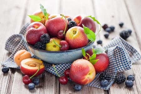 桃子，油桃，水果，浆果，樱桃，樱桃，滴，蓝莓，黑莓，板，静物，夏天，安娜Verdina