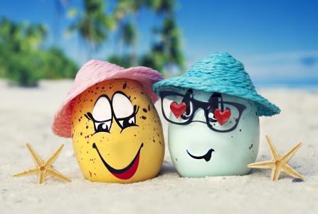 夏天，热带，度假村，沙滩，鸡蛋，帽子，眼镜，星星，沙子，休息
