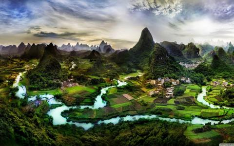 中国，小山，河，村庄