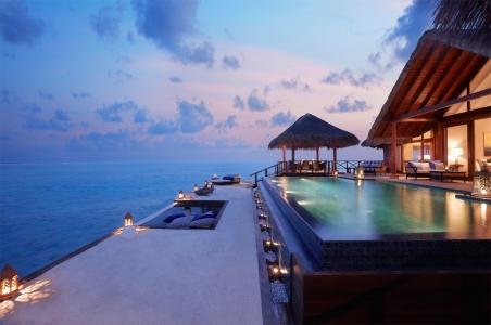 游泳池，室内，酒店，马尔代夫