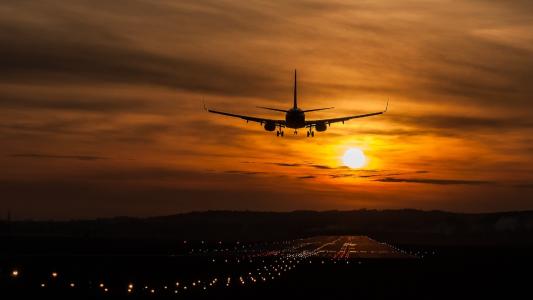 日落，机场，克拉科夫，飞机，跑道，Artur Brandys