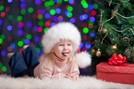 孩子，圣诞树，欢乐，圣诞装饰品，女孩