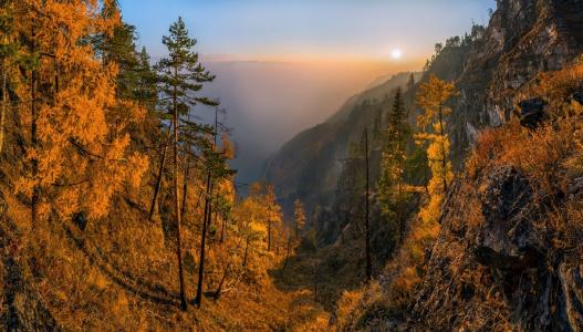 贝加尔湖，秋天，黎明，落叶松，石头，岸边，山脉，拉什科夫Fedor3