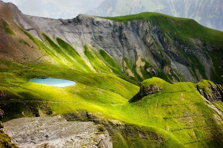 瑞士，阿尔卑斯山，高山，湖，天空，美女，绿化