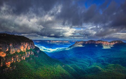 蓝色的山脉，天空，森林，山谷，澳大利亚，高清