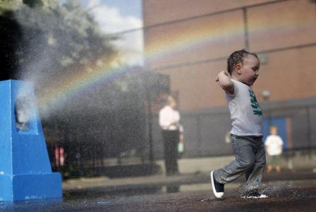 孩子，夏天，热，水，喷雾，欢乐，彩虹，美女
