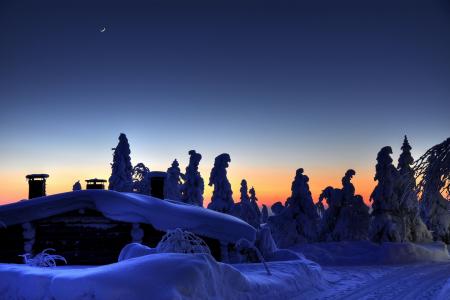 一个月，芬兰，冬天，晚上