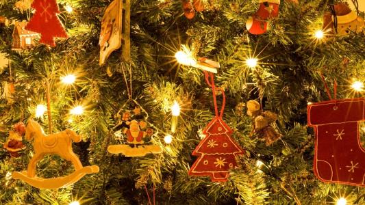 新的一年，圣诞树，灯，玩具