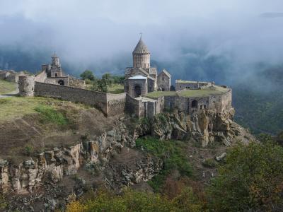 亚美尼亚，高加索，要塞，修道院，云，秋天，tatev，早晨，由谢尔盖·科兹洛夫