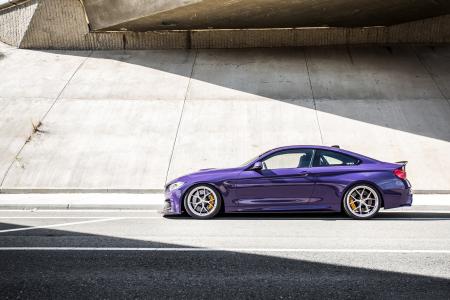 宝马，M4，紫色，跑车