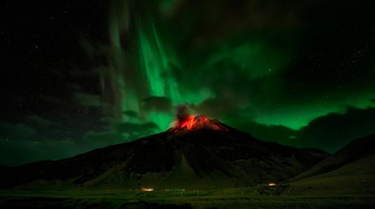 自然，北极光，火山，山，冰岛，爆发，星星，天空，美丽，晚上，幻想