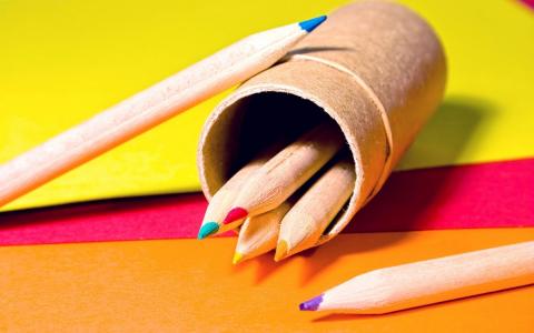 彩色，铅笔盒，纸，铅笔