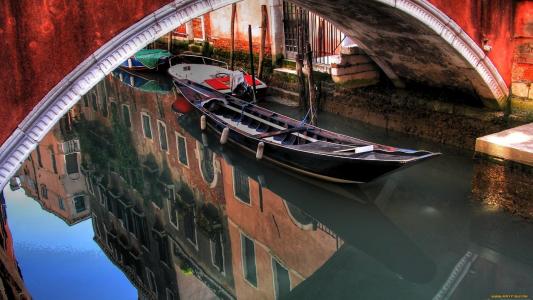 船，桥，威尼斯