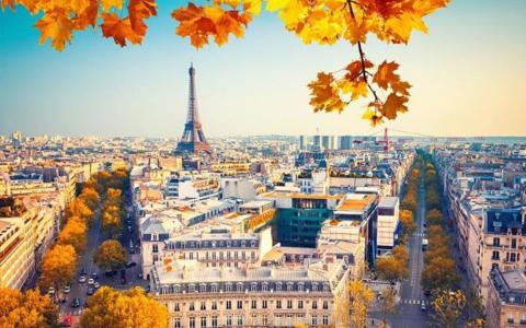 法国巴黎之秋
