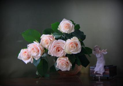 纳塔莉亚库德里亚夫塞娃，花瓶，鲜花，玫瑰，雕像，天使