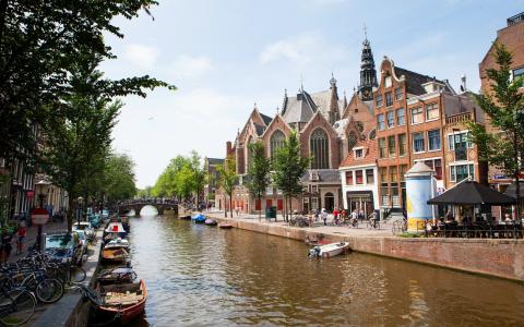 桥，阿姆斯特丹，自行车，房屋，街道，人，船，运河，荷兰