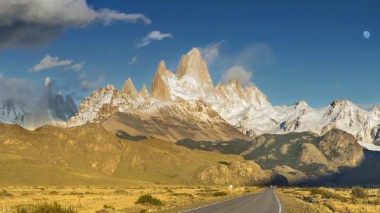 路，山，高峰，蓝天，​​fitzroy，巴塔哥尼亚，阿根廷，安德烈查布罗夫