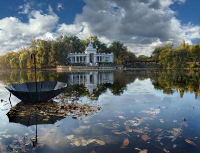乌克兰，Krivoy Rog，Kryvbas，公园，真相，桥，船站，性质，秋天，美丽