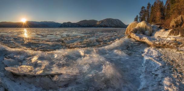 冰，岩石，山，森林，水晶海岸，Teletskoe湖，照片，安德烈·格拉乔夫