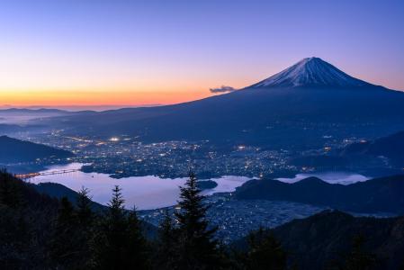 日本富士山市，山，美丽