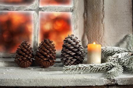 假日，新年，圣诞节，冬季，雪，窗口，窗台，视锥细胞，蜡烛，散景