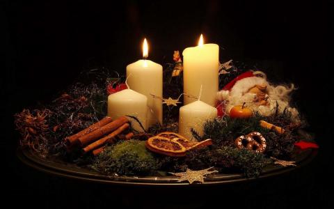 蜡烛，花圈，问世，圣诞花环，点燃的蜡烛，金属丝，糖果