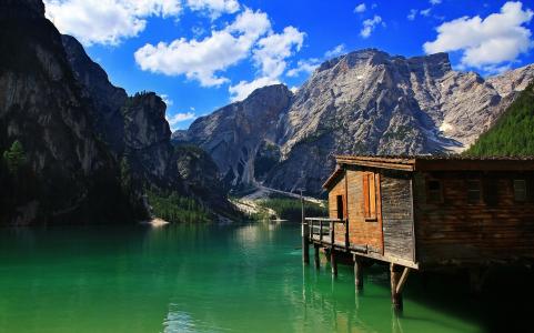 意大利，湖，它是美丽的，小屋，山，它是美丽的
