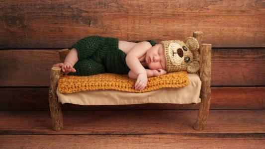 婴儿，婴儿，婴儿，内裤，帽，泰迪熊，婴儿床，睡眠，板，墙