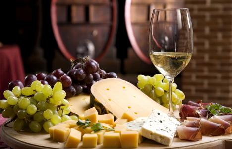 白葡萄酒，葡萄酒，葡萄，奶酪，玻璃，奶酪