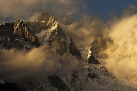 山，峰，天空，云，照明，洛子峰，喜马拉雅山，由米哈伊尔Glagolev