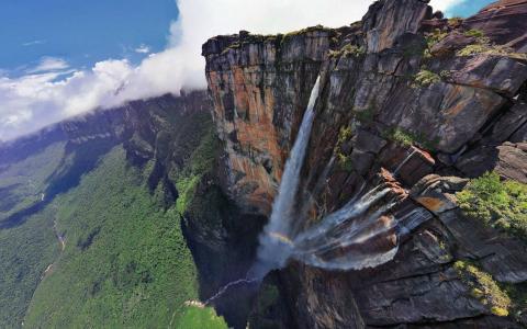 瀑布，979米，天使