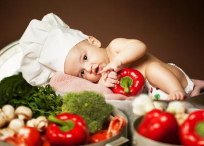 安娜Levankova，厨师，孩子，蔬菜，蘑菇，西兰花，蔬菜，辣椒，西红柿